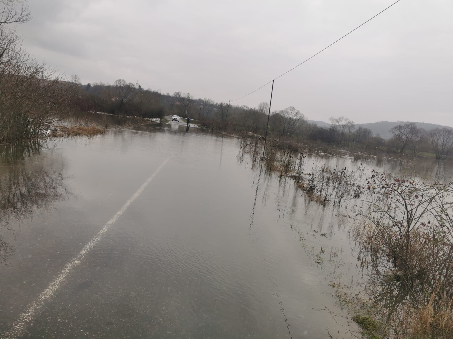 Cod galben de viituri, până marţi, pe râurile din judeţul Satu Mare
