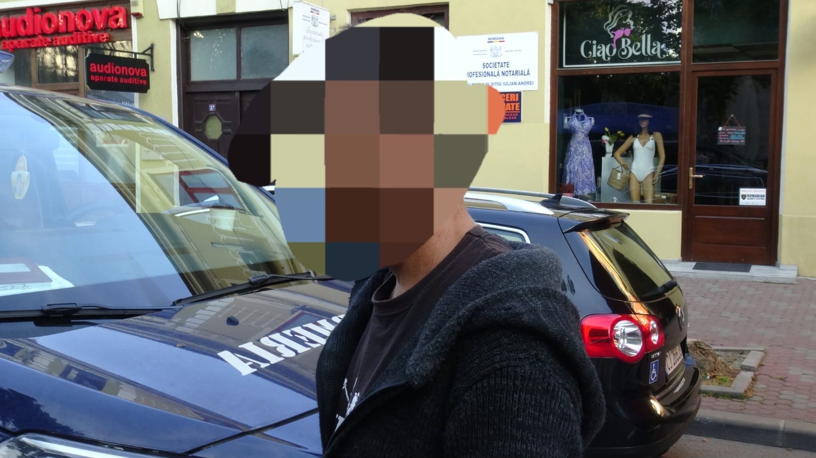 Dosar penal pentru un bistrițen depistat de către jandarmi având un cuțit asupra sa