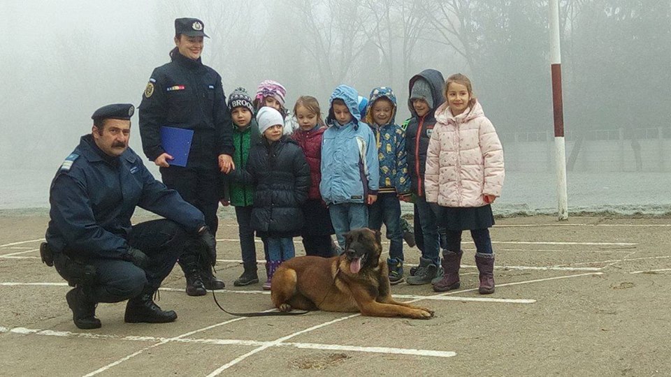 Jandarmii clujeni, în mijlocul copiilor