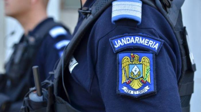 Minor dispărut din Bucureşti, dat în urmărire generală, prins de jandarmi în Bistriţa