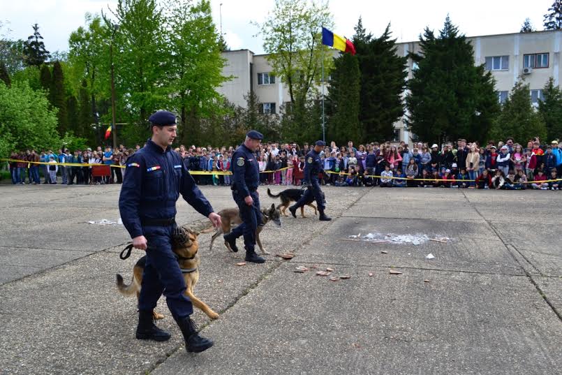 Porţi deschise la sediul Jandarmeriei Maramureş