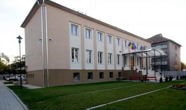 Ministrul Justiției, prezent la inaugurarea sediului modernizat al Judecătoriei Hunedoara