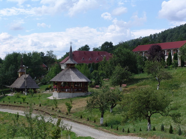 Hramul Mănăstirii Strâmba