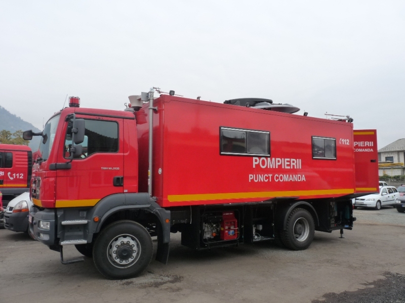 Incendiu la un coș de fum, izbucnit aseară în Sighetu Marmației