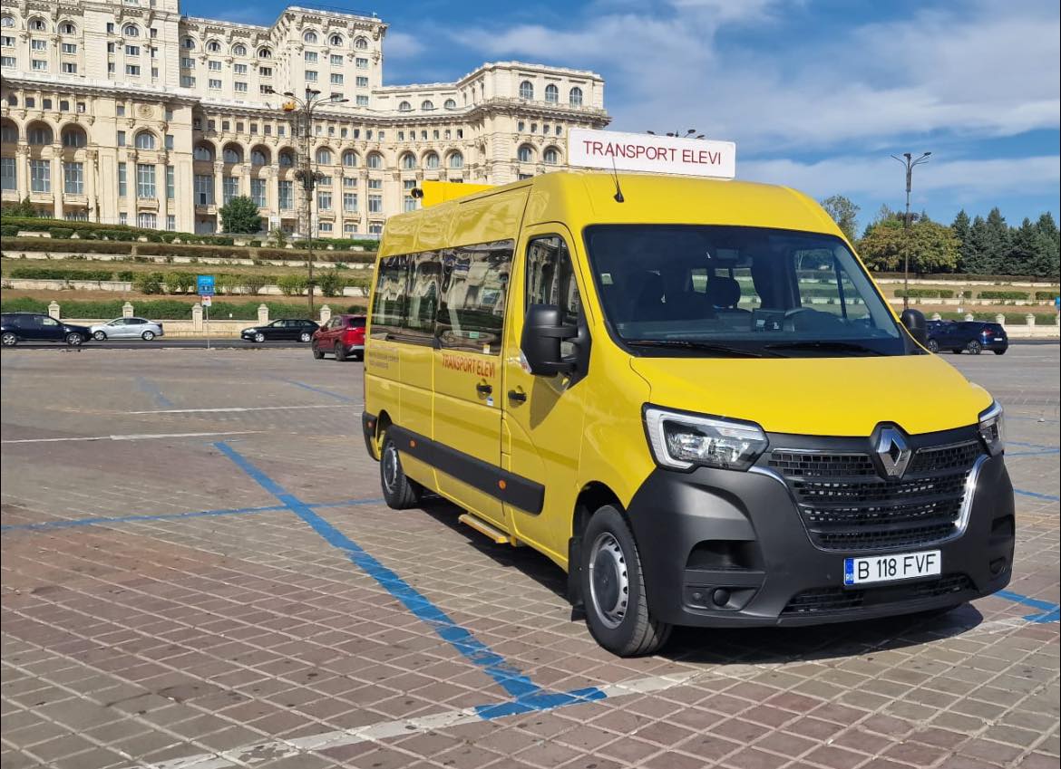 Microbuze școlare noi pentru 81% din comunele clujene