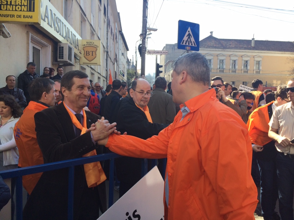 Candidatul la Președinție Cătălin Predoiu a adunat la Cluj Napoca mii de susținători ai viziunii sale pentru o Românie mai puternică