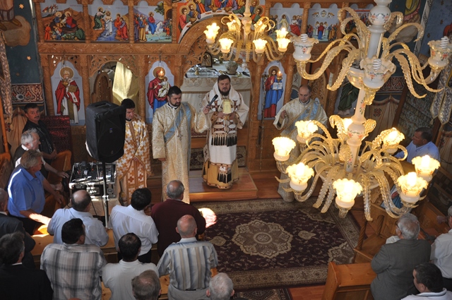 Liturghie Arhierească la Parohia Moiad