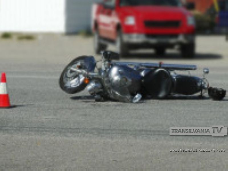 Motociclist accidentat în Păulești