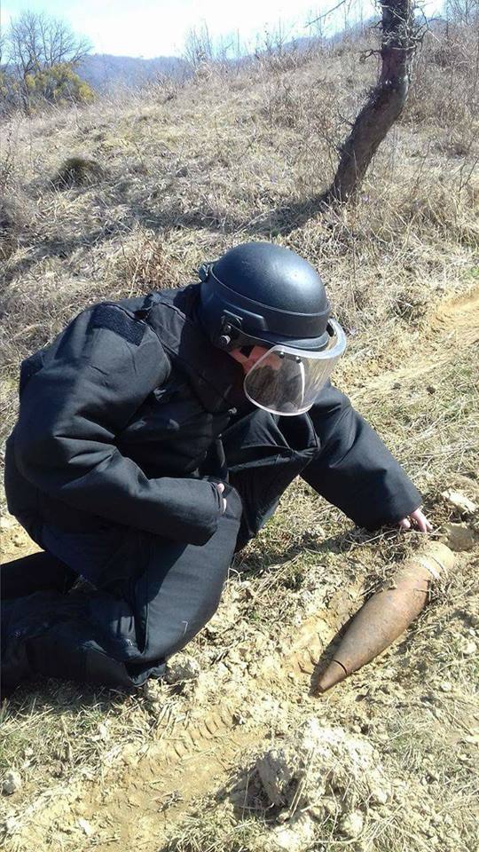 Distrugere de muniție în poligonul Dorolea