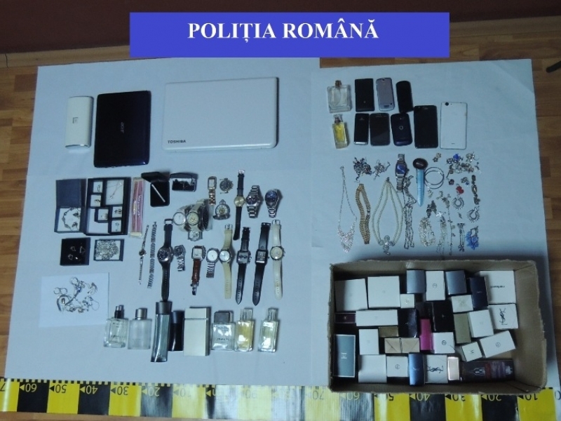 Tânăr de 25 de ani din Bistrița, autor a mai multe furturi, reținut în urma unor percheziții