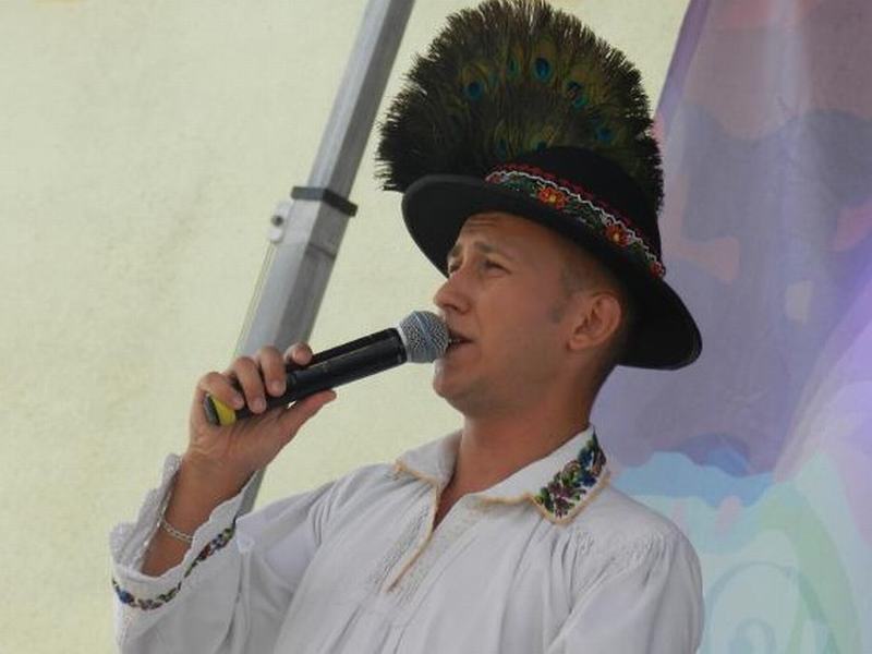 CORVINEȘTI: Paul Ban lansează albumul ,,Satul meu, grădină aleasă!”