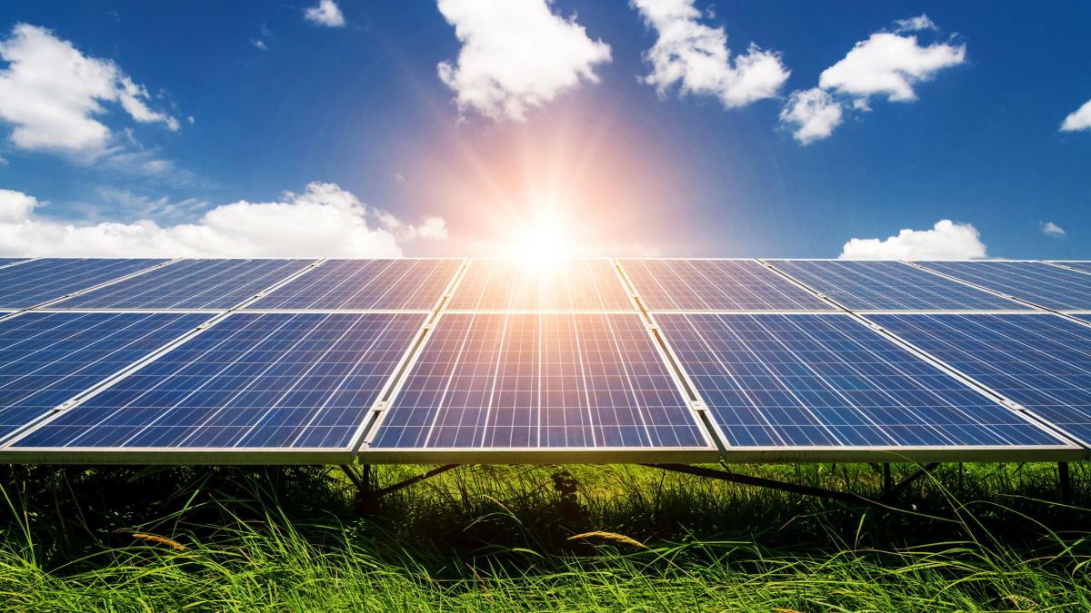 UN NOU PROIECT EUROPEAN LA SEBEȘ PENTRU REDUCEREA COSTURILOR CU ENERGIA ELECTRICĂ: ÎNFIINȚAREA DE CENTRALE FOTOVOLTAICE PENTRU CONSUMUL ILUMINATULUI PUBLIC ȘI CLĂDIRILOR PUBLICE
