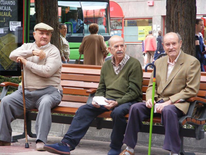 Persoanele vârstnice, sărbătorite cu o uşoară întârziere la Bistriţa