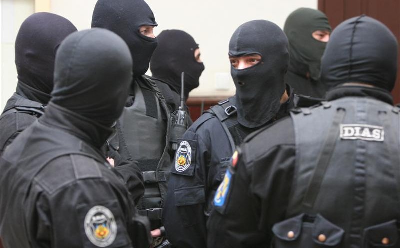 Reţinut pentru furt