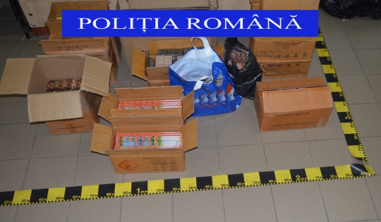 Prins în flagrant de polițiștii băimăreni, în timp ce încerca să vândă peste 2200 petarde