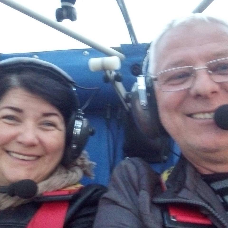 A murit pilotul avionului cazut ieri la Vintu de Jos!