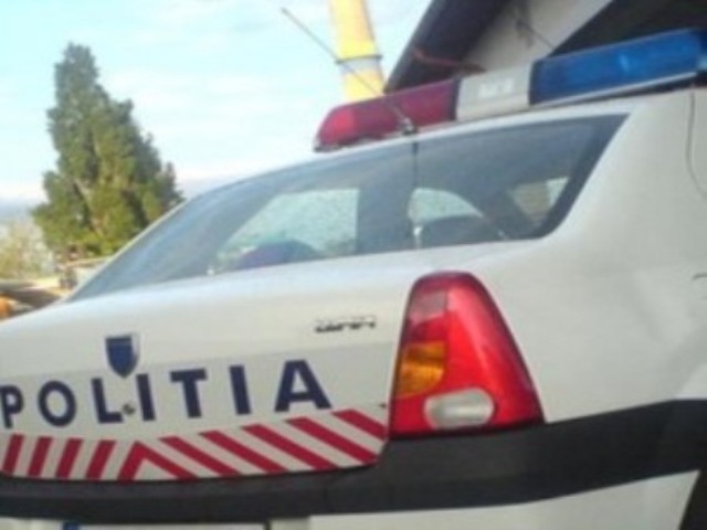 Prinşi de poliţiştii din Satulung la scurt timp după ce au furat bunuri în valoare de 4000 de lei