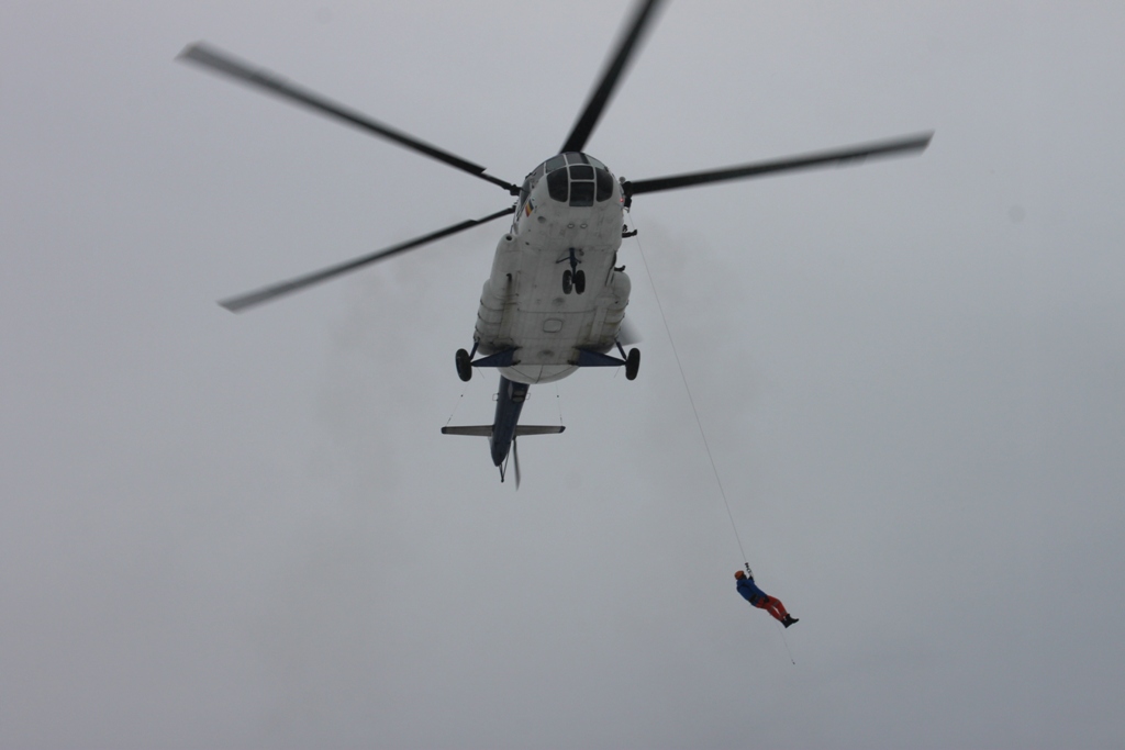 Polițiștii de frontieră sigheteni, în misiuni aeriene pentru supravegherea frontierei