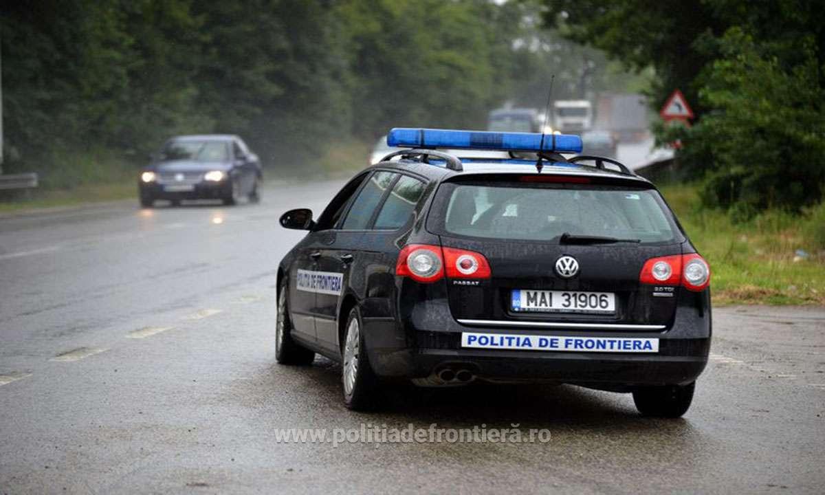 Două călăuze și opt migranți, opriți în județul Satu Mare, la frontiera cu Ungaria