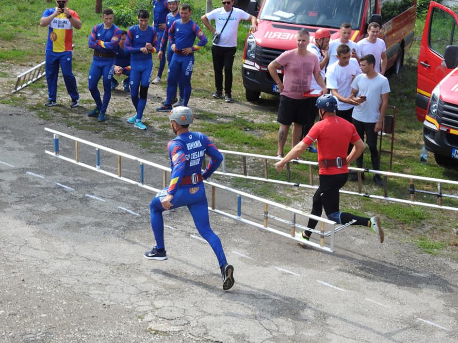 Pompierii militari bihoreni, campionii Etapei Zonale a Concursurilor Serviciilor Profesioniste pentru Situaţii de Urgenţă