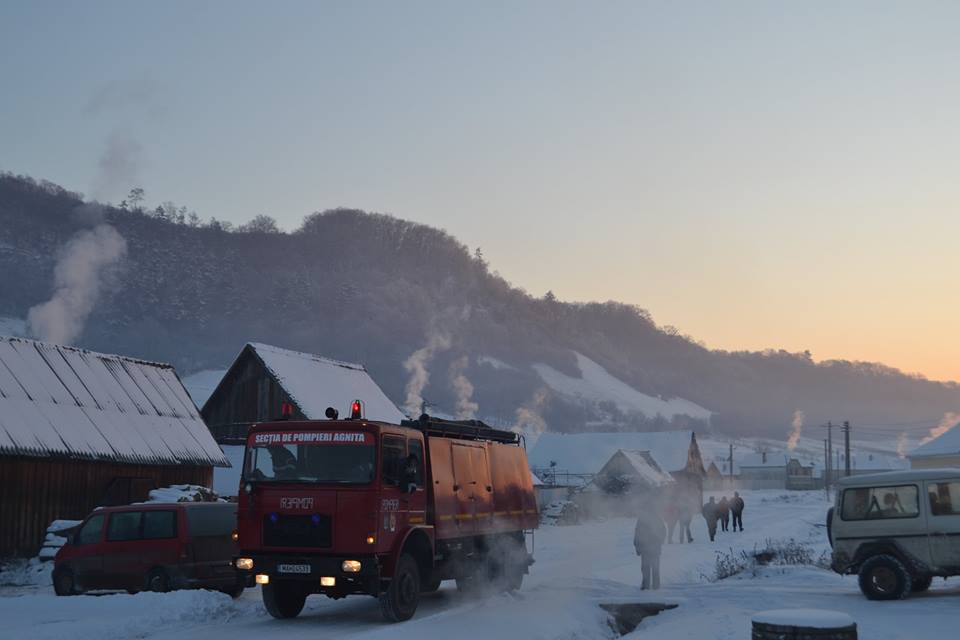 ISU Sibiu: Opt incendii stinse și peste 200 de persoane asistate medical, în perioada 23-28 decembrie