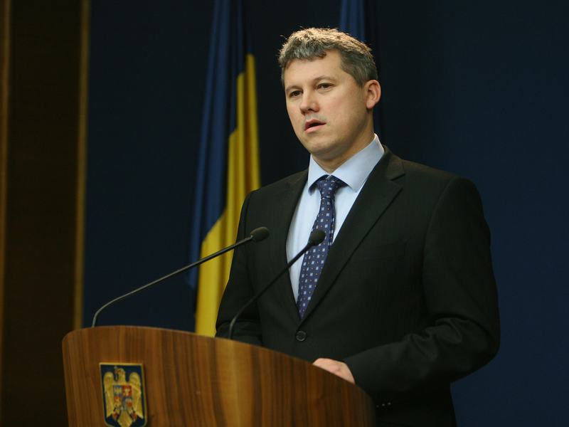 Cătălin Predoiu, preferatul democrat-liberalilor bistrițeni în cursa pentru Cotroceni