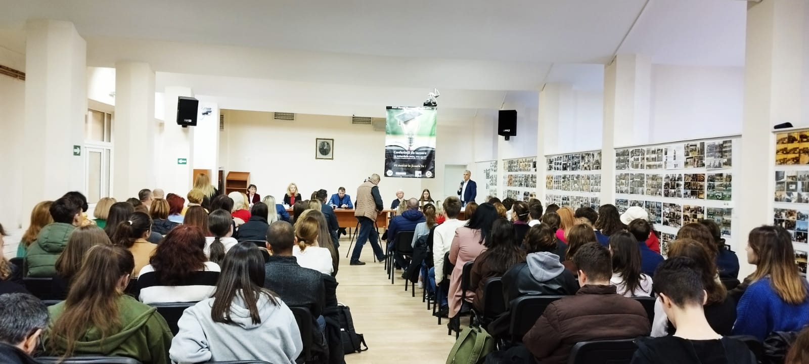 A doua ediție a proiectului de responsabilitate socială „Fii avocat în școala ta!”
