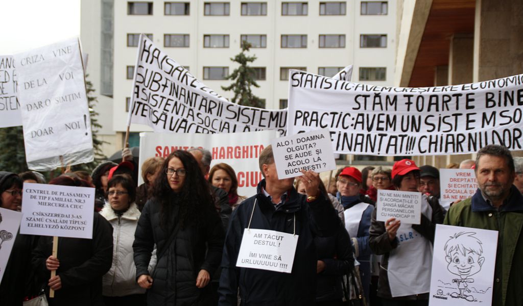 Sindicatele afiliate CNSLR Frăţia – filiala Harghita strâng semnături pentru declanșarea grevei generale