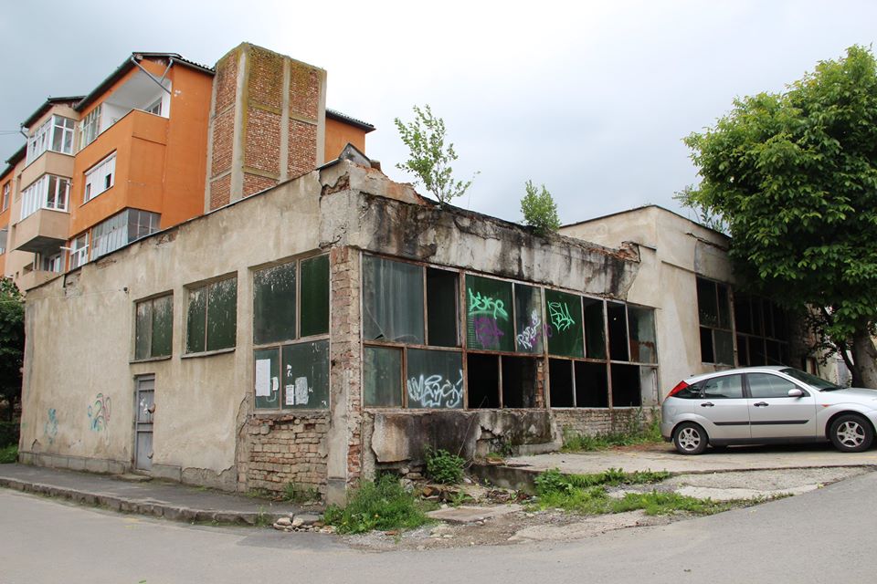 În Zalău începe demolarea punctelor termice aflate în stare avansată de degradare
