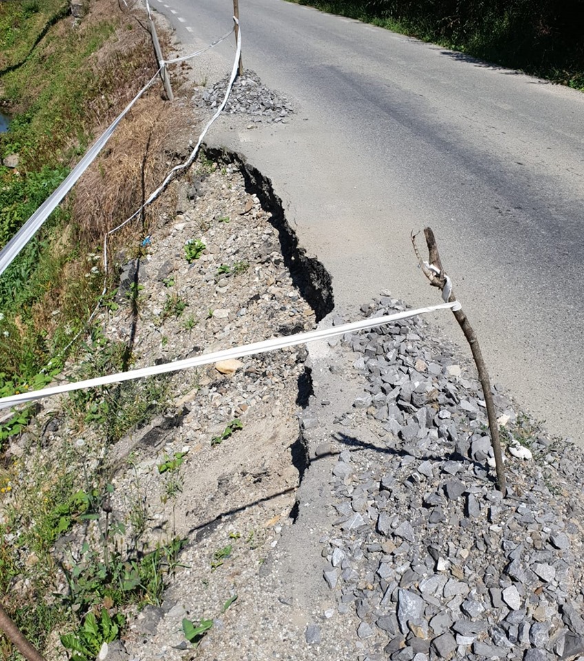 Lucrări de reparații pe DJ 188, în zona localităților Vișeu de Jos – Bogdan Vodă