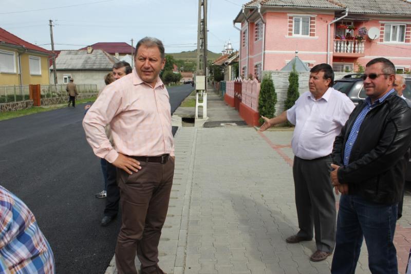 Radu Moldovan a vizitat șantierele drumurilor județene 172 K și 170