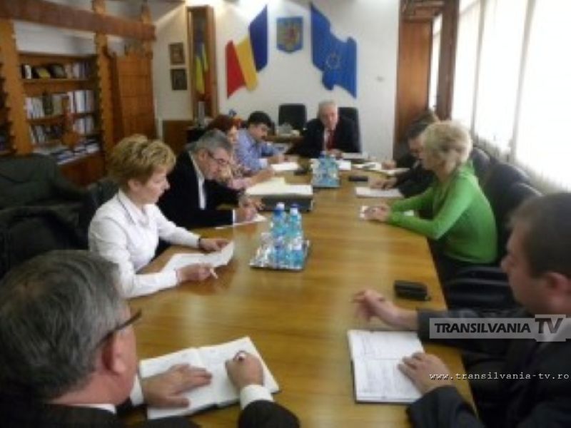 Memoriu către Ministerul Finanţelor Publice pentru plata salariilor profesorilor