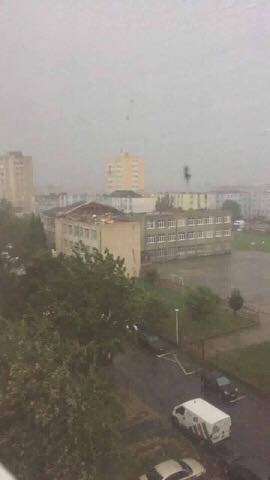 65 de școli afectate de vijelie în județul Maramureș