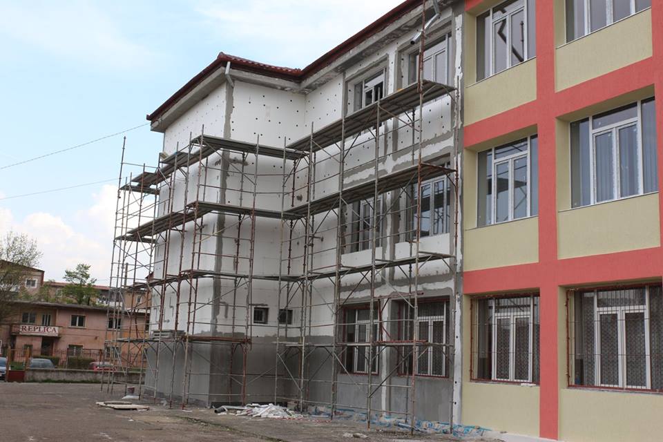 Hunedoara: Reabilitare termică și audit energetic la Școala Gimnazială nr. 7