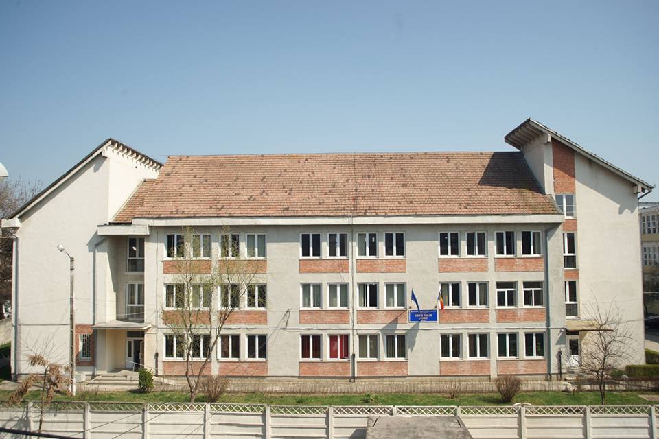 Demersuri pentru modernizarea școlilor din satele clujene