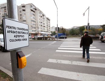 Două semafoare noi au fost puse în funcțiune în Cluj Napoca