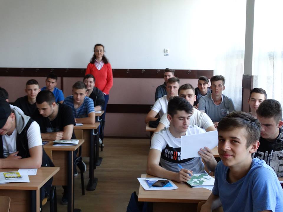 Activităţi de informare şi consiliere a elevilor organizate de AJOFM Bistriţa – Năsăud