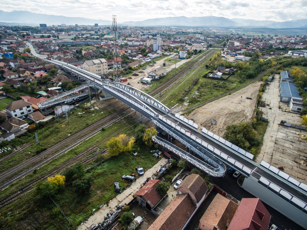 Sibiu: Viaductul Mihail Kogălniceanu – Calea Şurii mici a fost deschis circulaţiei