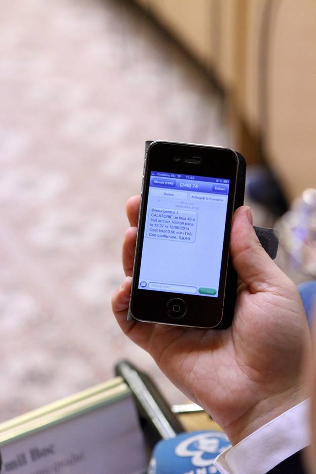 Plată prin SMS la transportul în comun, de astăzi la Cluj