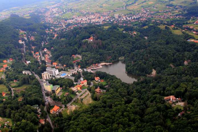 La Sovata – Mures si Bazna – Sibiu, se reabiliteaza strazile pentru atragerea turistilor