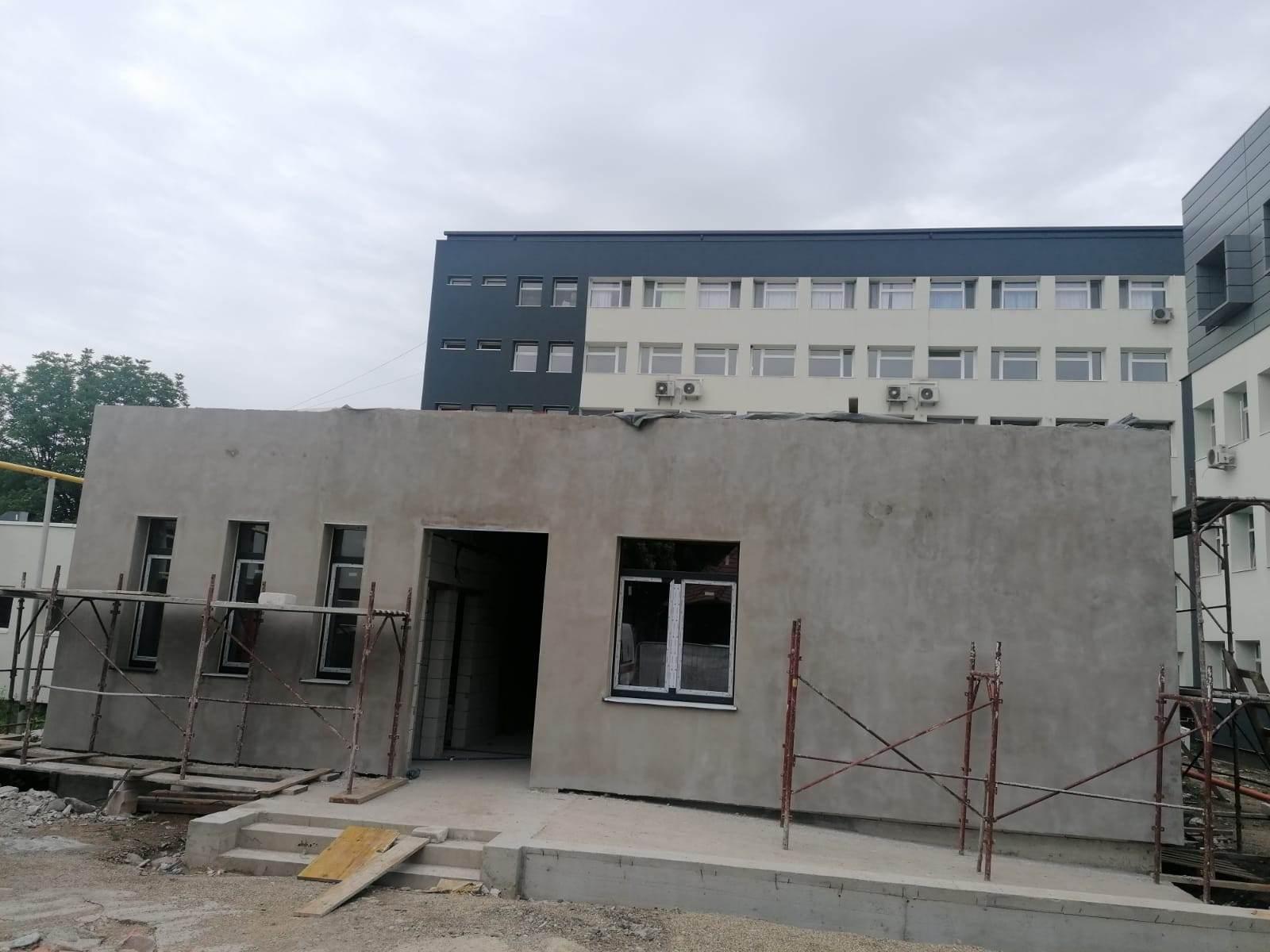 Lucrările de extindere a Unității de Primiri Urgențe din cadrul Spitalului Județean de Urgență Alba Iulia sunt în plină desfășurare.
