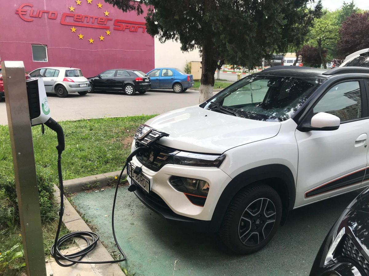Staţii de încărcare pentru autovehicule electrice în Hunedoara