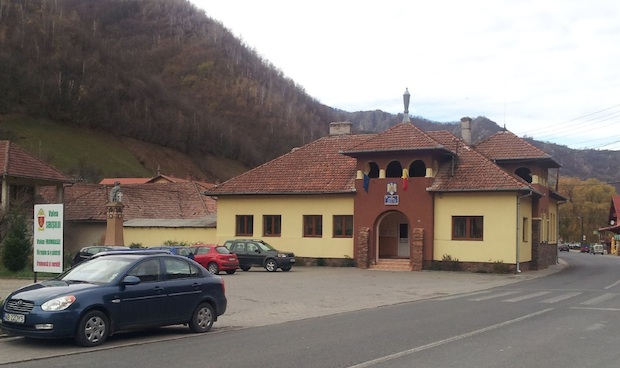 Afaceri necurate in Consiliul Local Sugag?