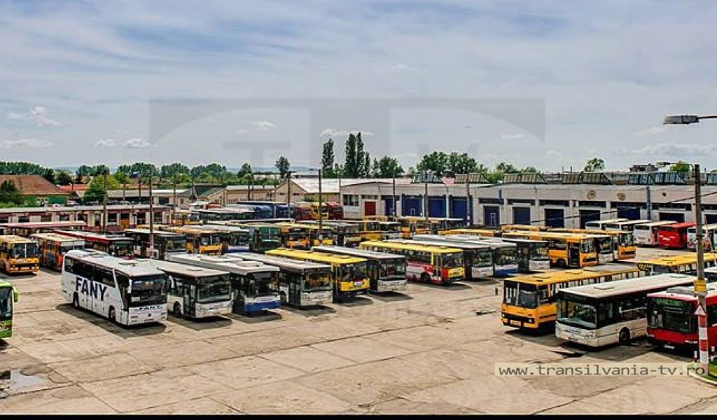 Șoferii autobuzelor Transurban, au intrat în grevă generală. Sătmărenii au așteptat în zadar în stații