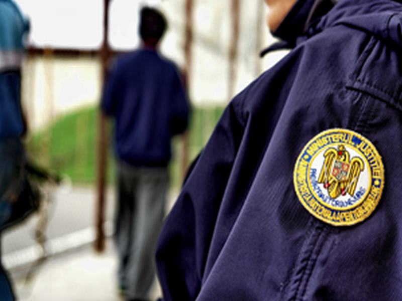 RETEAG: S-a sustras executării pedepsei cu închisoarea, dar a fost depistat de către polițiști