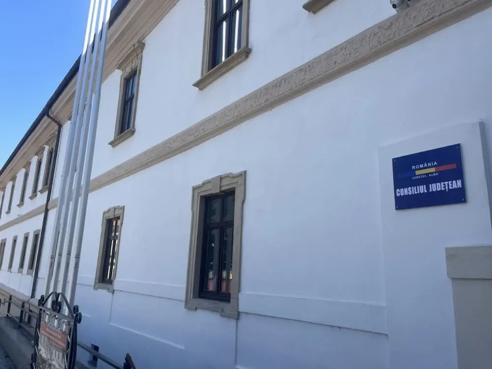Minune mare, fraților! S-a trezit Consiliul Județean Alba!