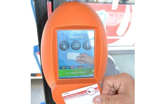 Elevii din Oradea vor beneficia, și în anul școlar 2022-2023, de transport gratuit cu mijloacele de transport în comun