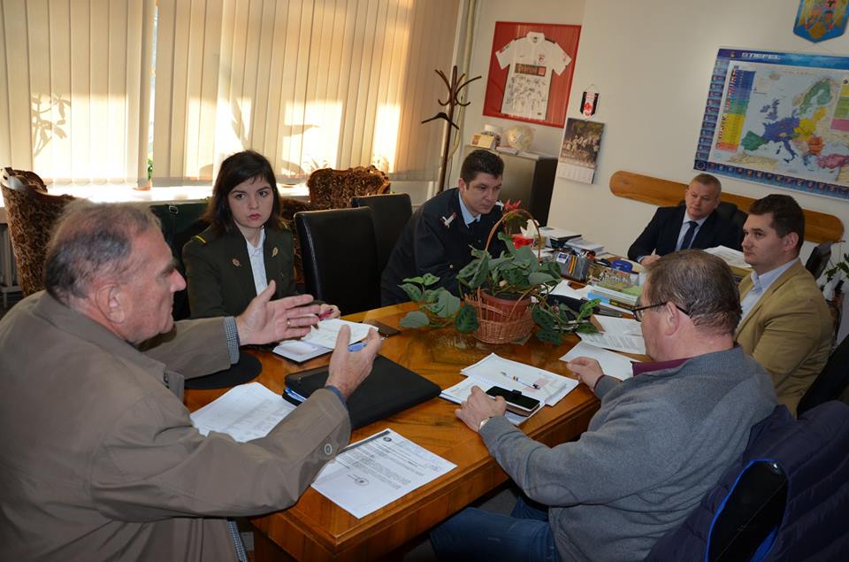 S-a aprobat Programul de verificare a salubrizării cursurilor de apă, șanțurilor și rigolelor din Maramureș