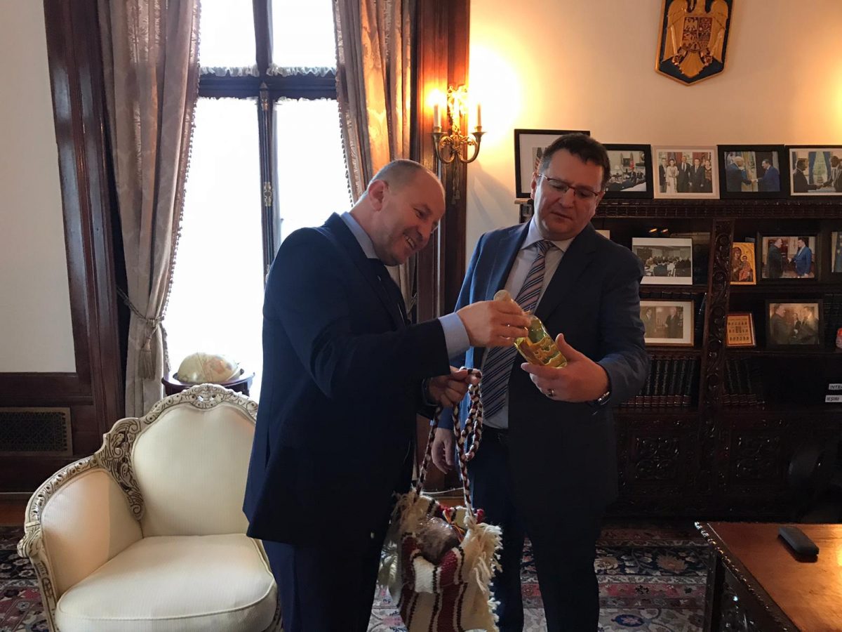 Vicepreședintele CJ Maramureș s-a întâlnit cu ambasadorul României la Washington