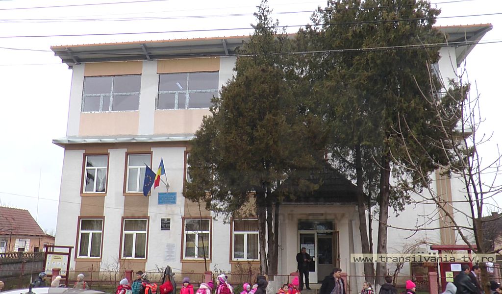 Elevii din Micula au o școală modernă